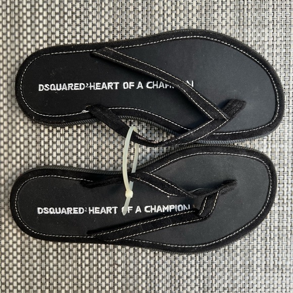 New Men’s “DSQUARED2” Leather Flip Flops main image 4